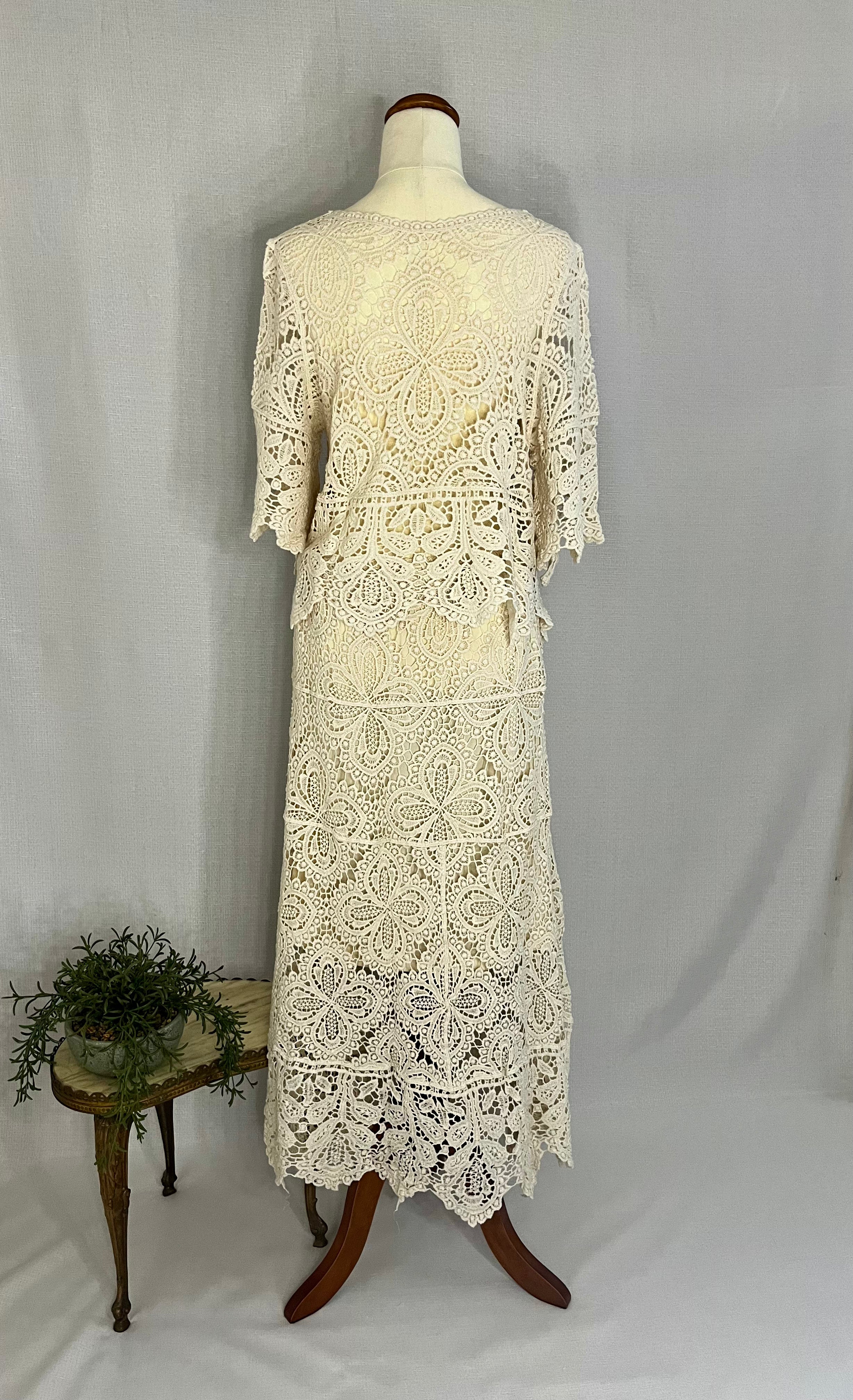 Helena Half Sleeve Top