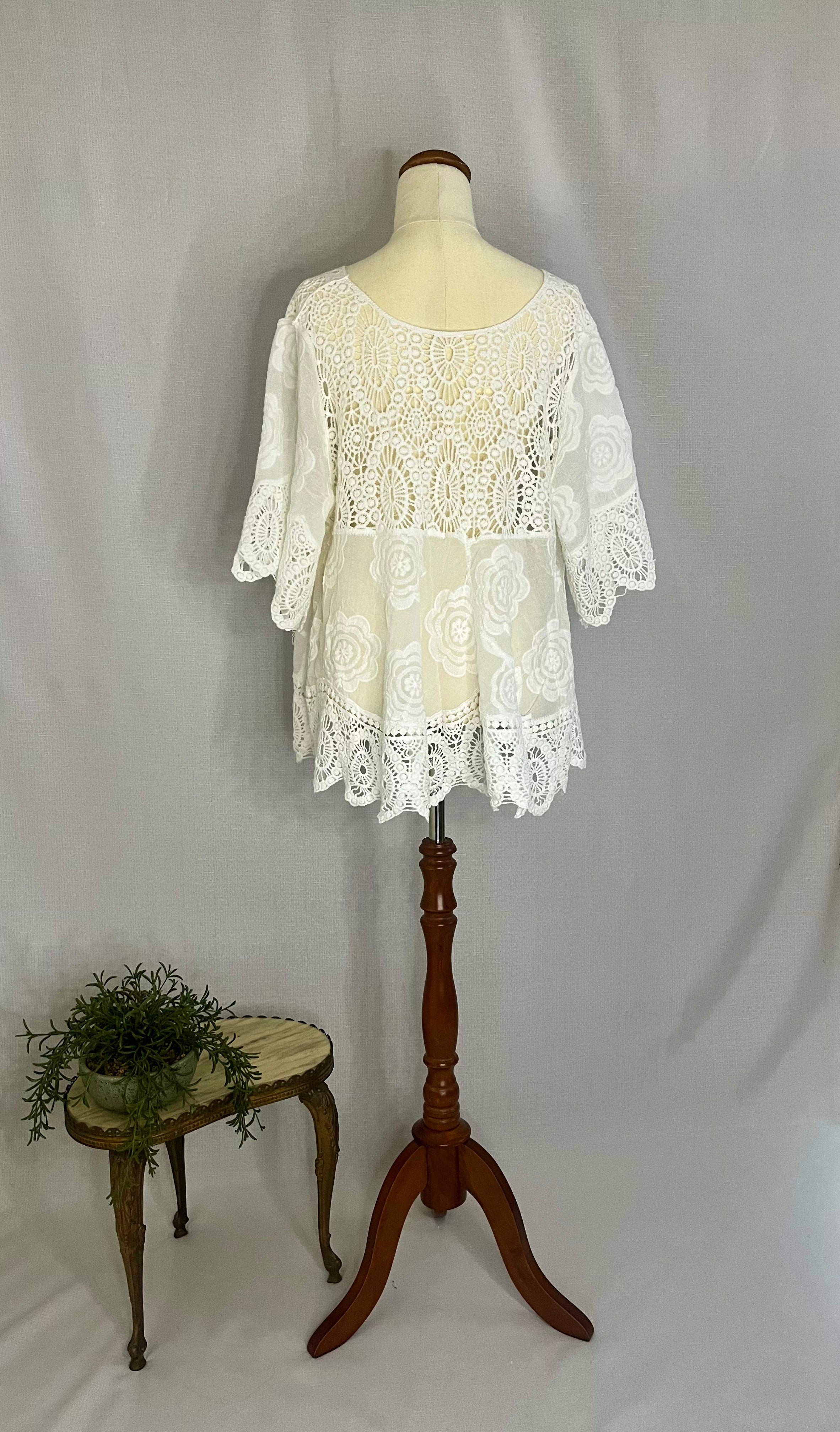 Mary crochet top