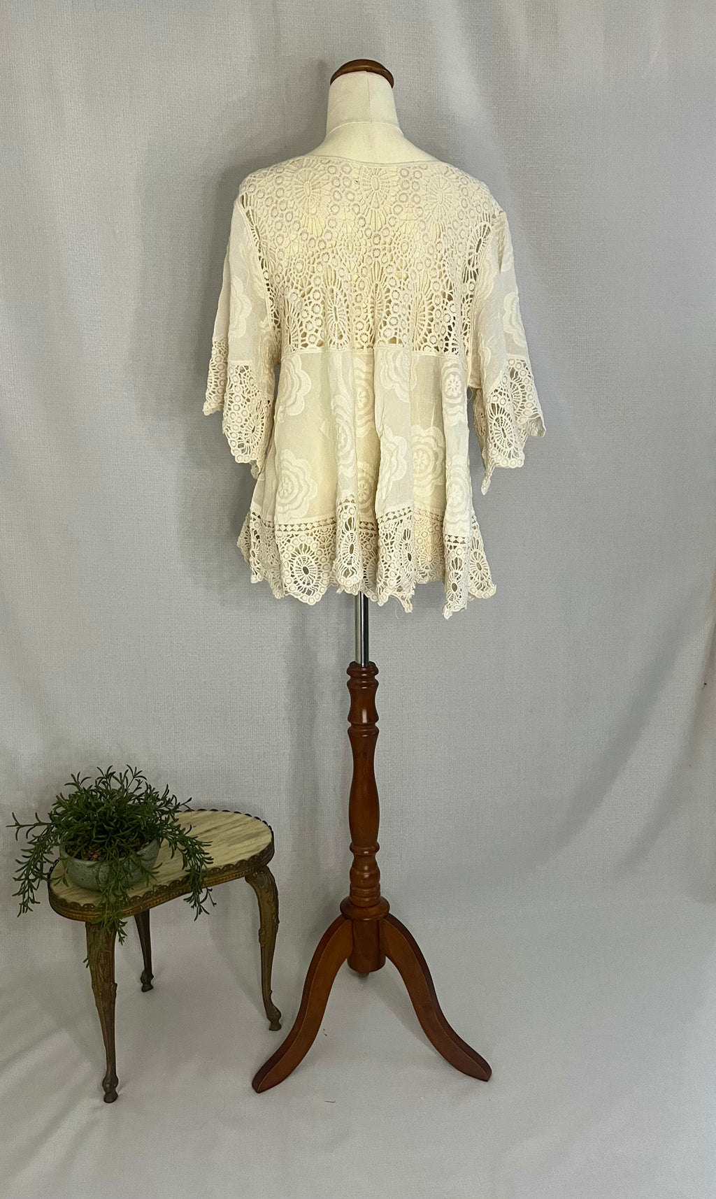 Mary crochet top